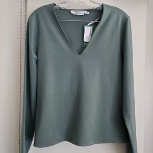 Simons Women's Long Sleeve V-Neck Top - Sage Green